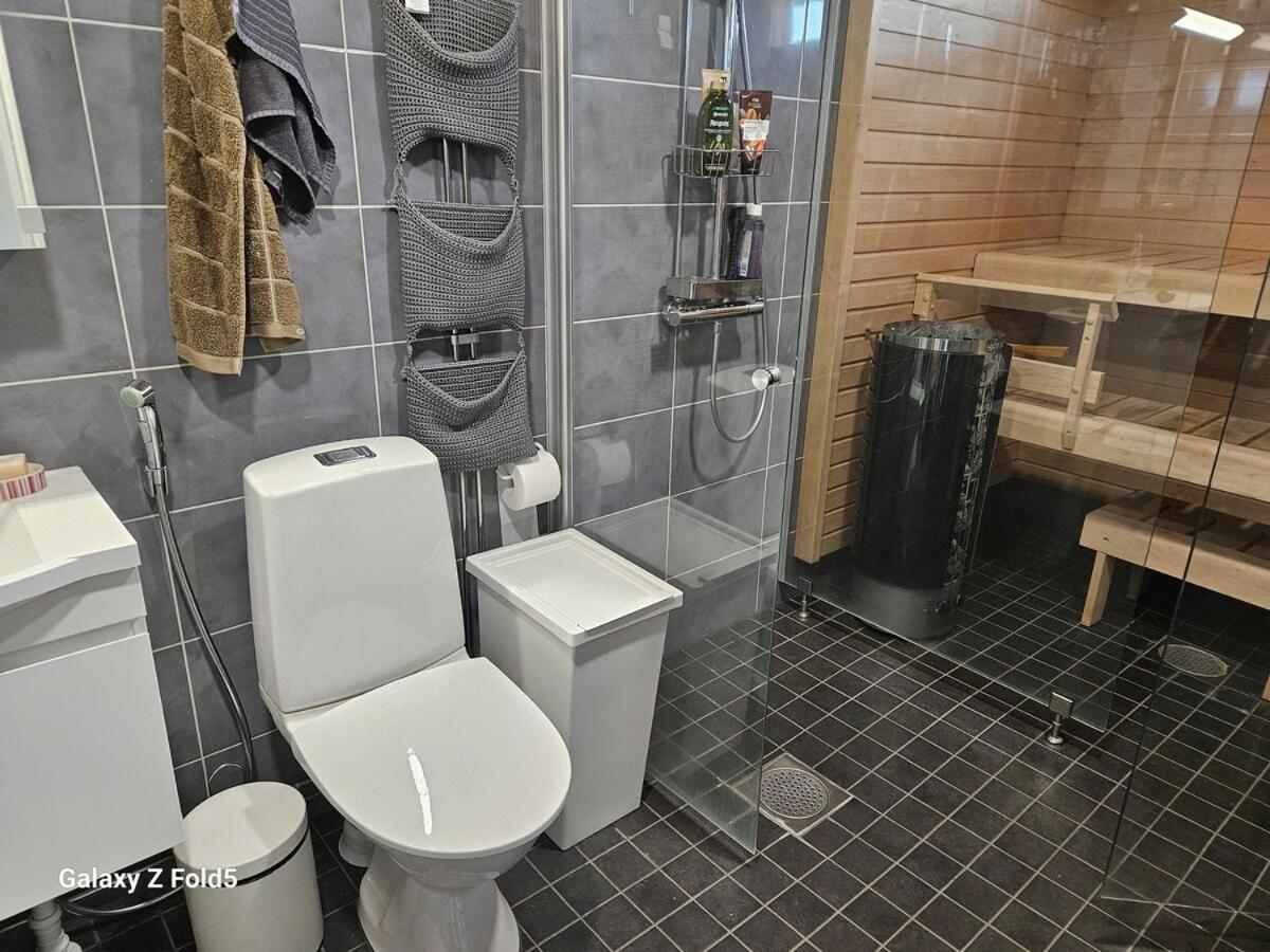 Modern 61m Apt,own Private Sauna *
